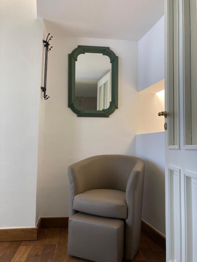Le Petit Palais - Naples Bed & Breakfast Dış mekan fotoğraf