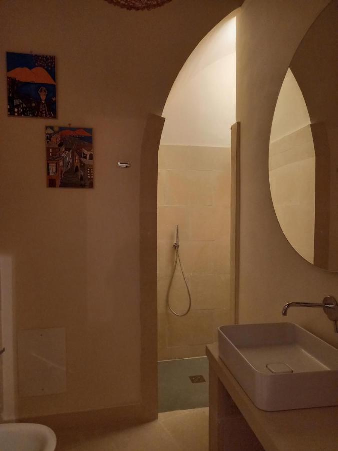 Le Petit Palais - Naples Bed & Breakfast Dış mekan fotoğraf