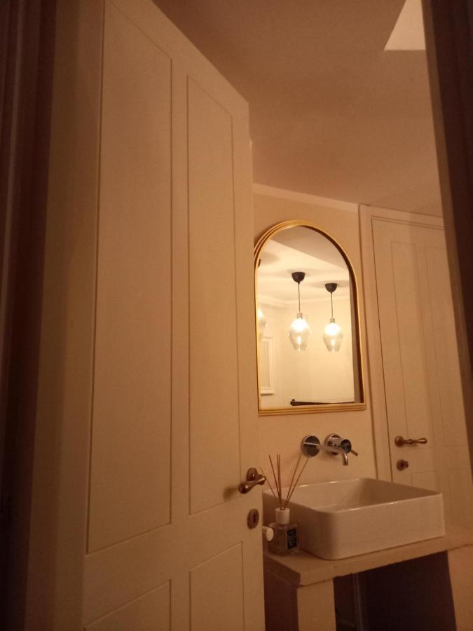 Le Petit Palais - Naples Bed & Breakfast Dış mekan fotoğraf