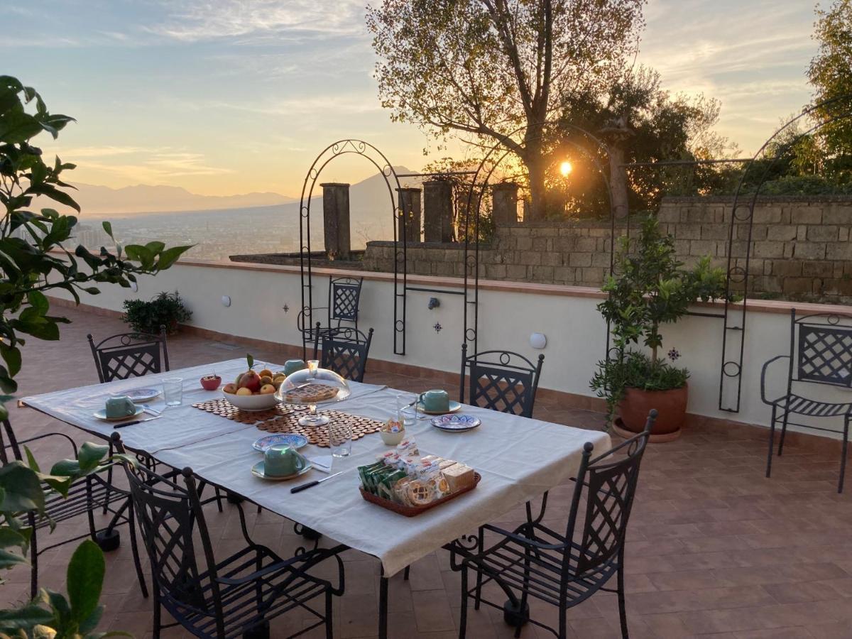 Le Petit Palais - Naples Bed & Breakfast Dış mekan fotoğraf