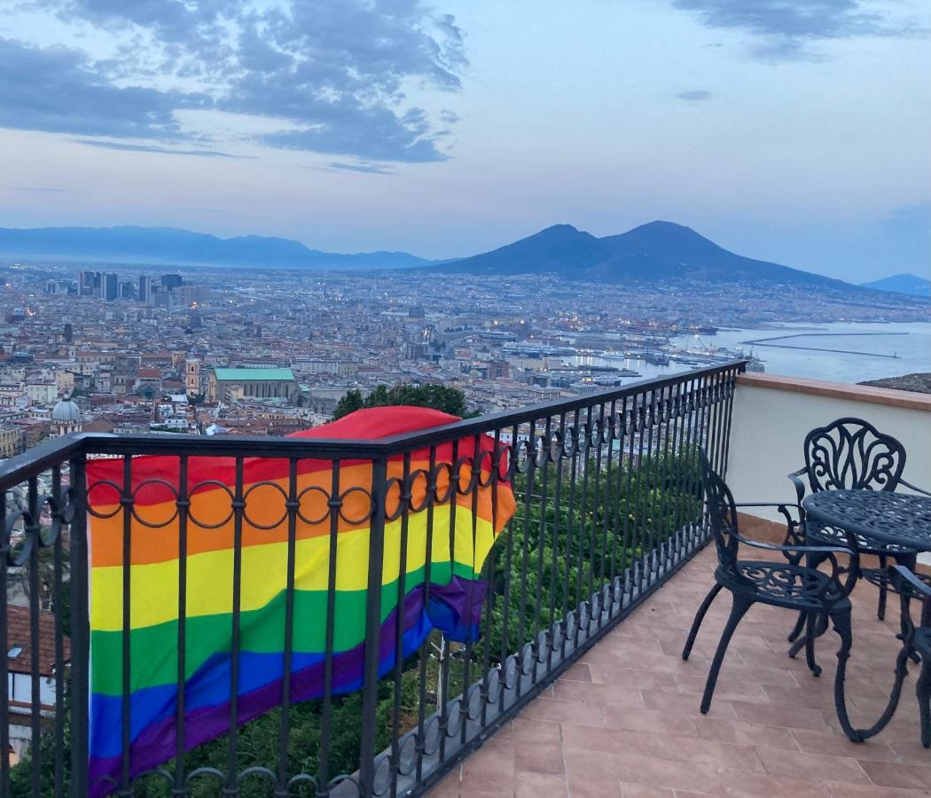 Le Petit Palais - Naples Bed & Breakfast Dış mekan fotoğraf